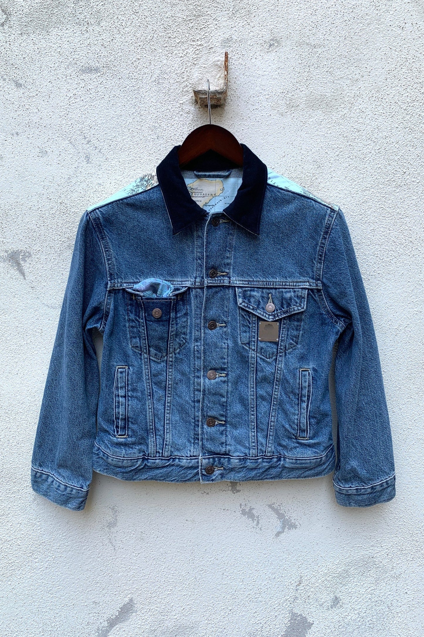 Upcycling Around the World Jeansjacke Blau S