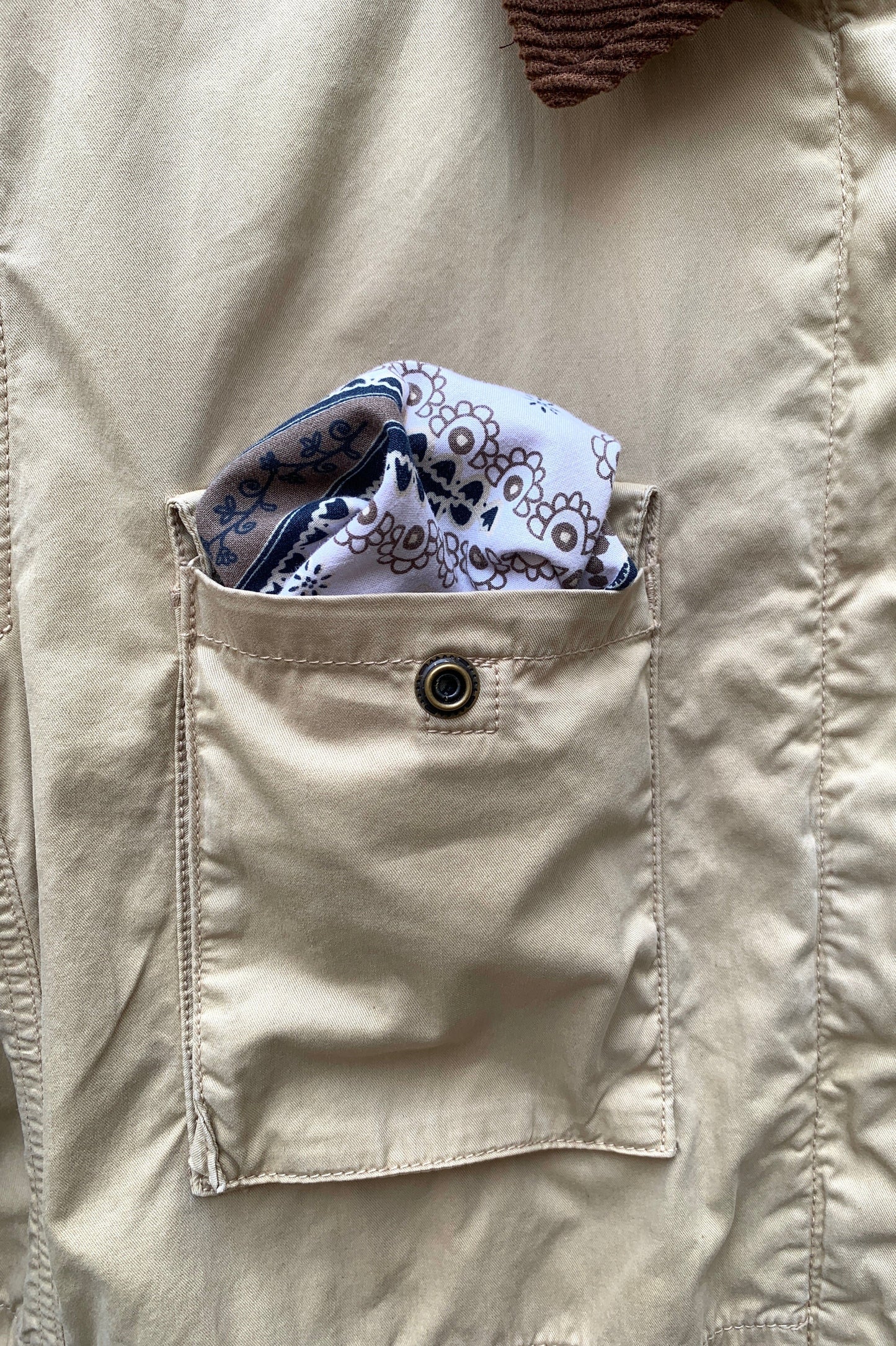 Upcycling Around the World Feldjacke Beige L