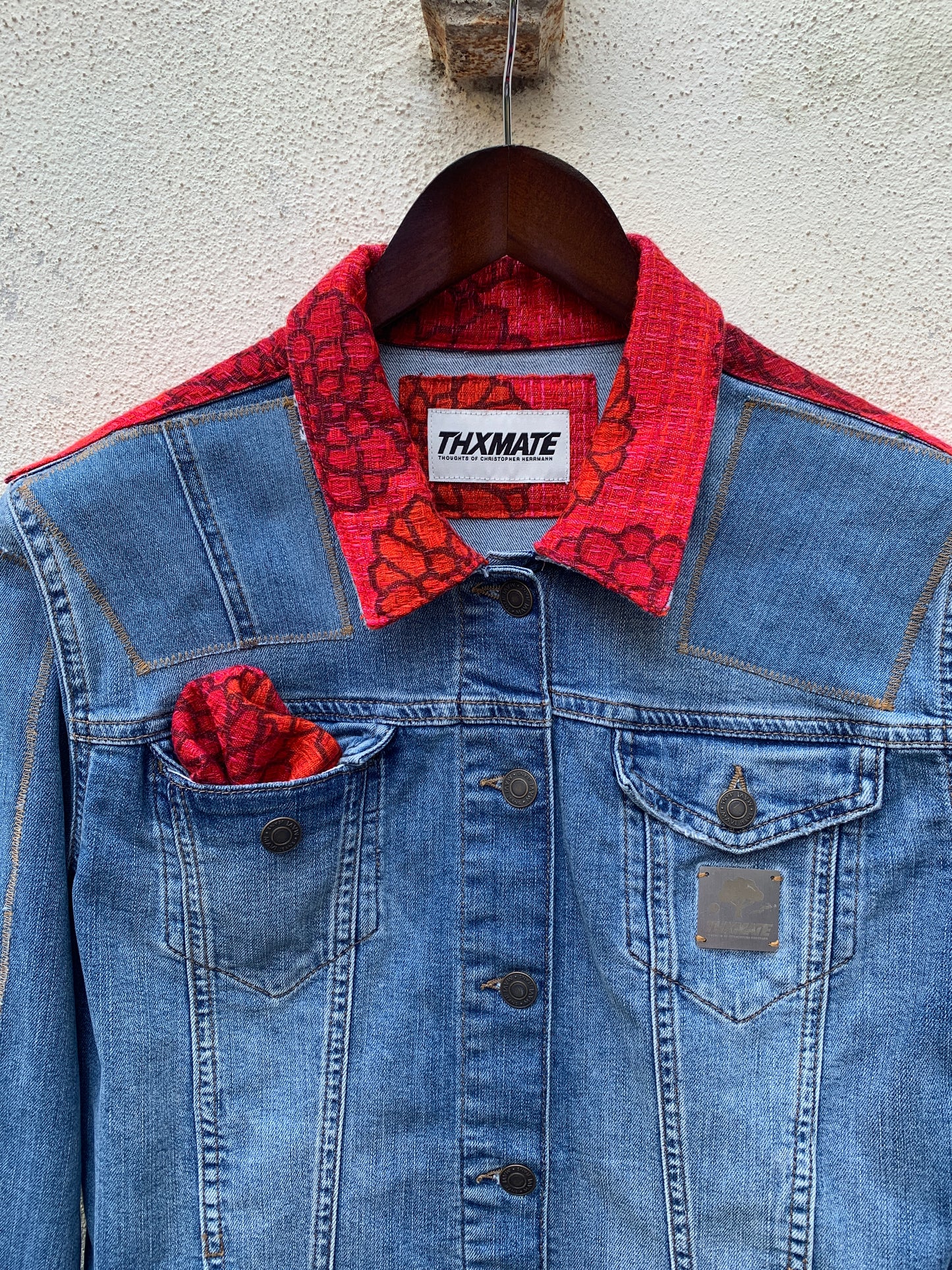 Upcycling Flower-Power Jeansjacke Blau M