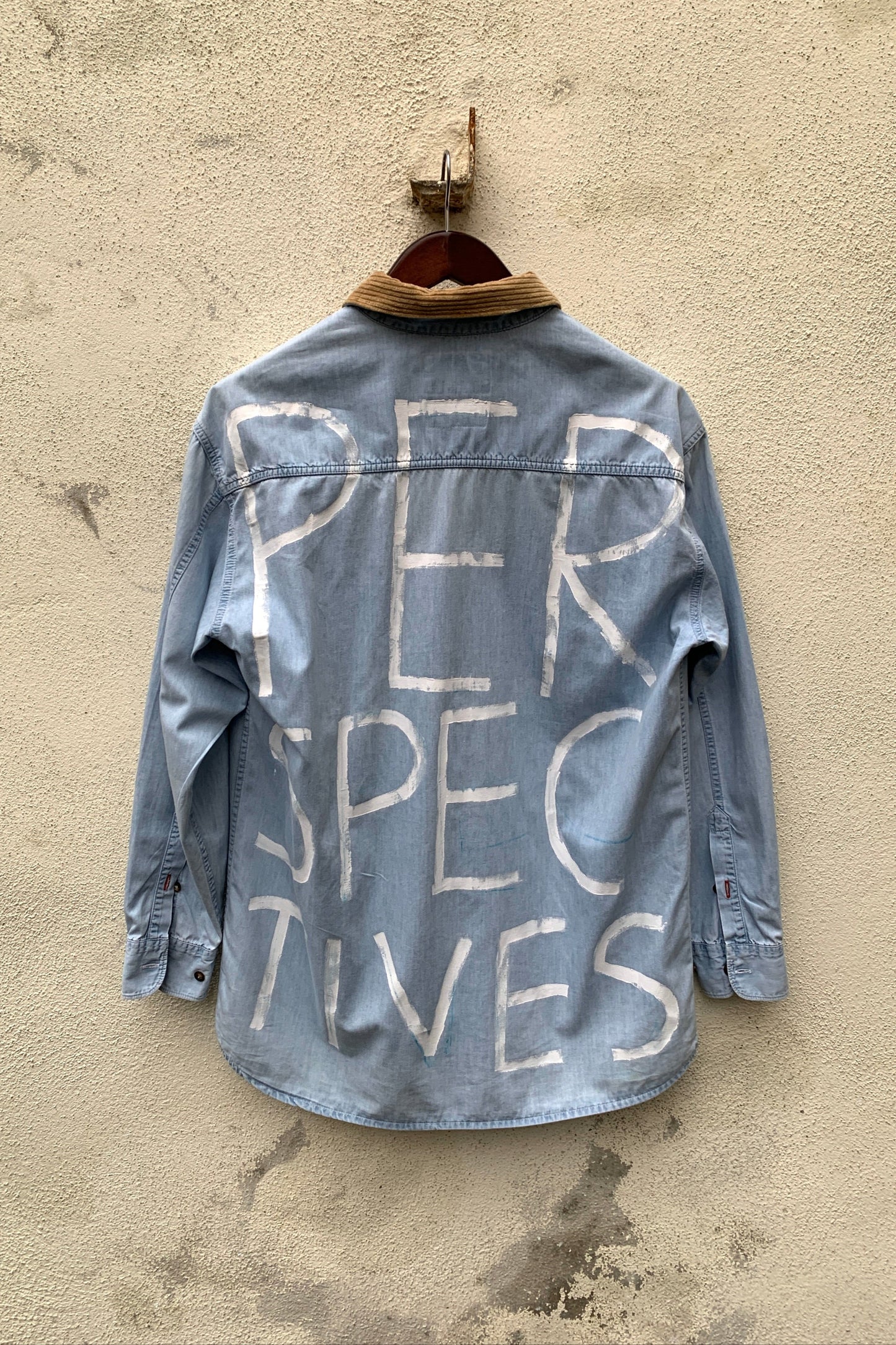 Upcycling Perspectives Jeanshemd Hellblau M