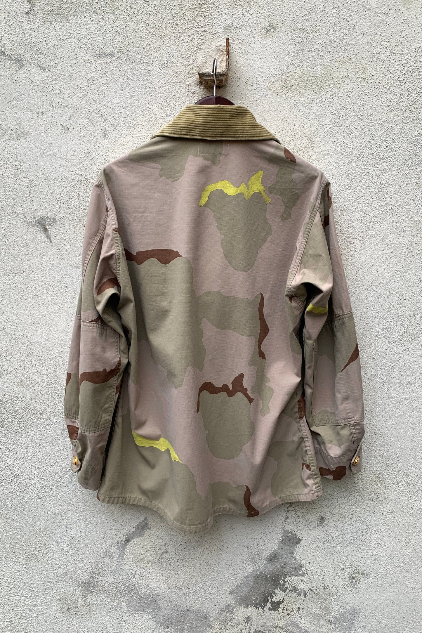 Upcycling Desert Camouflage Jacke Beige L